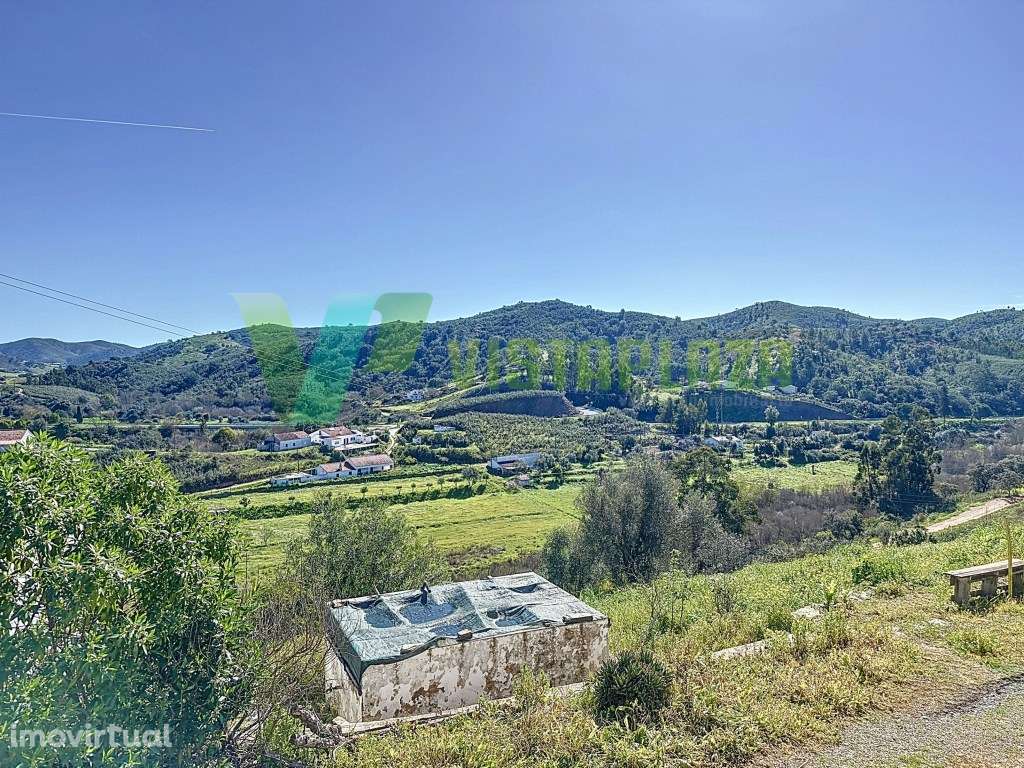 Duas Casas Térreas com 5 Hectares de terreno e Vista Desafogada em ... - Grande imagem: 3/37