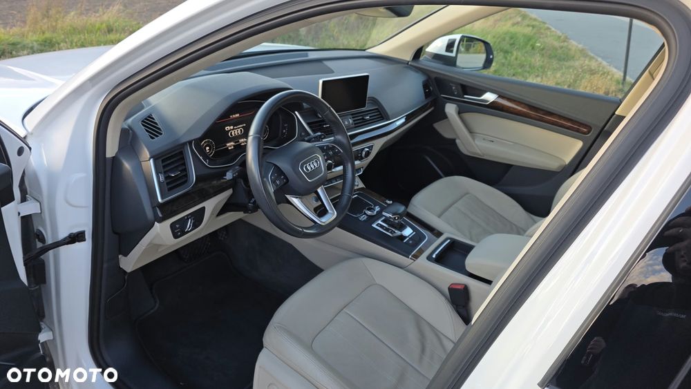Audi Q5 - 11