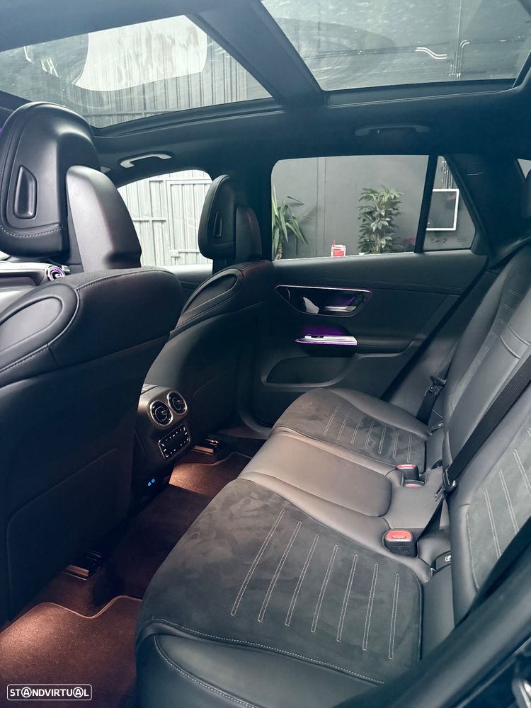 Mercedes-Benz GLC 220 d 4Matic 9G-TRONIC AMG Line Advanced - 25