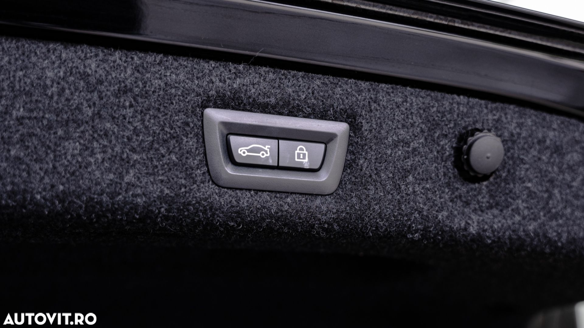 BMW Seria 5 520d xDrive AT MHEV - 14