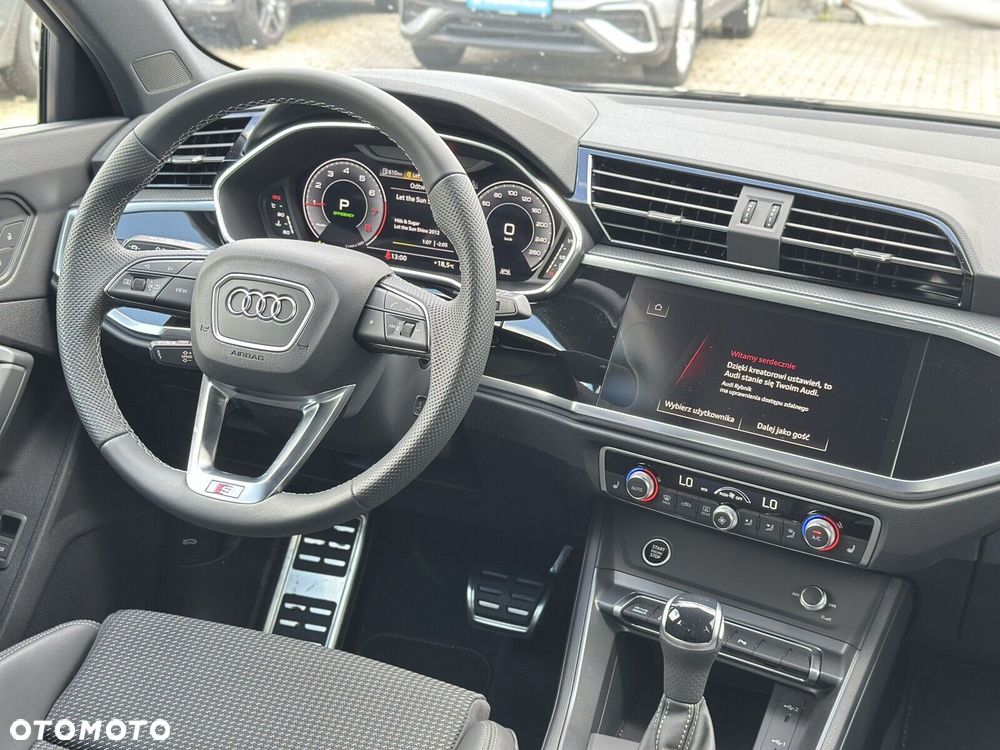 Audi Q3 - 19