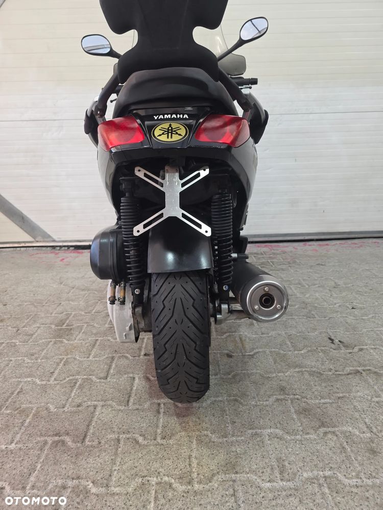 Yamaha X-max - 26