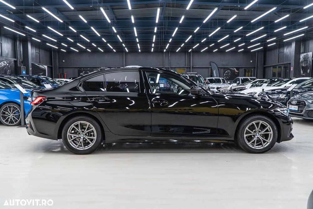 BMW Seria 3 318i Aut. Sport Line - 20