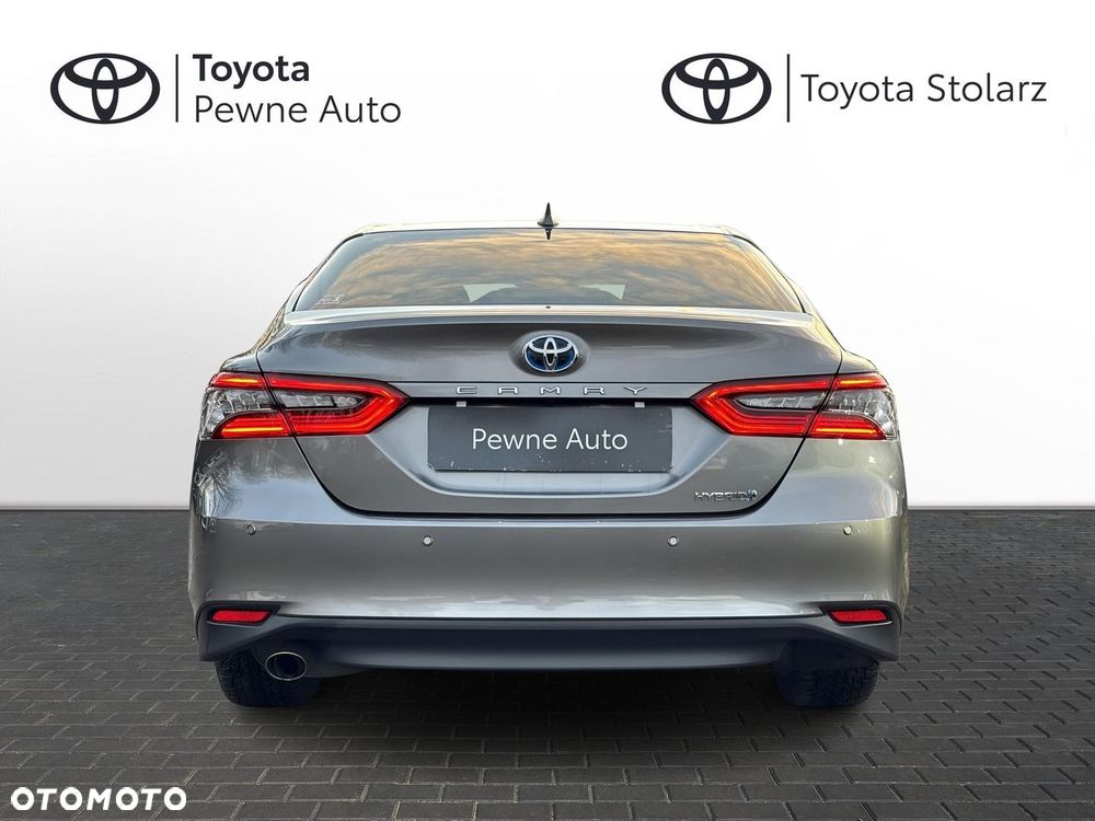 Toyota Camry 2.5 Hybrid Executive CVT - 6