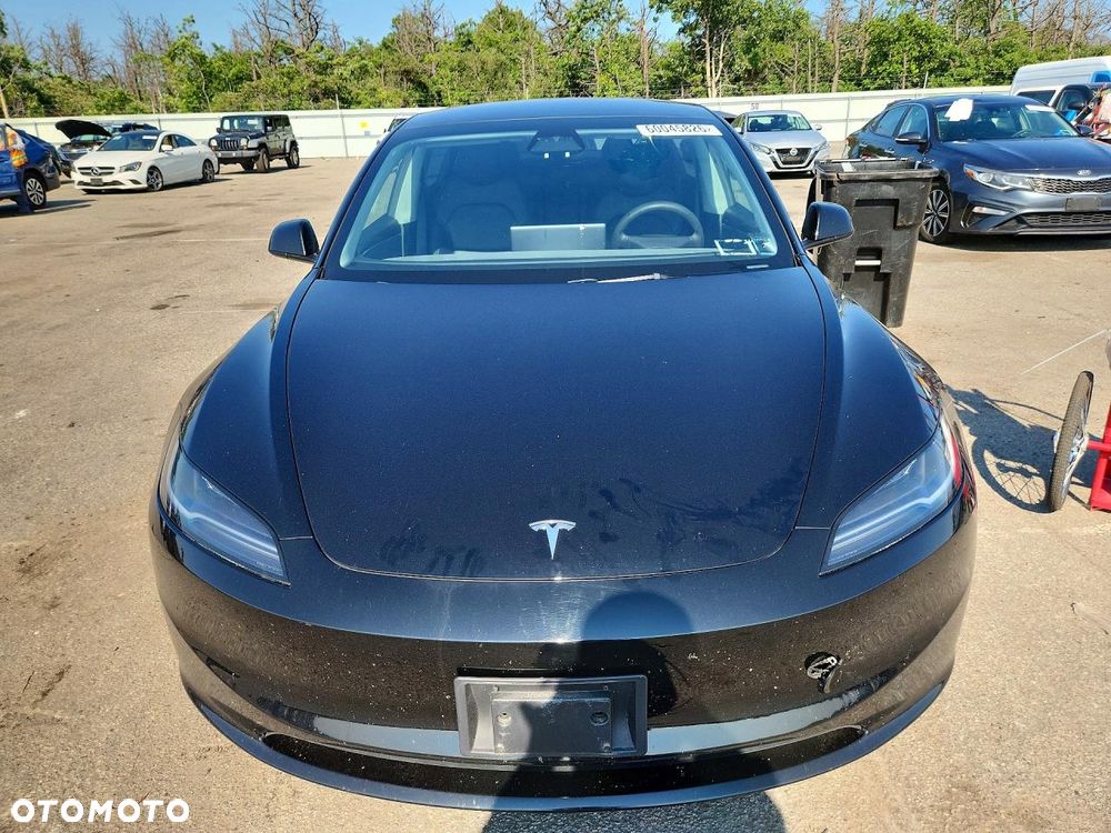 Tesla Model 3 Langstreckenbatterie Allradantrieb Dual Motor - 3