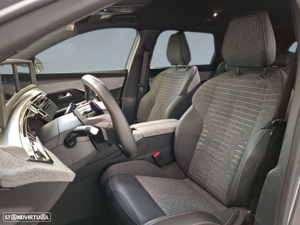 Peugeot 5008 1.2 Hybrid Allure e-DCS6 - 11