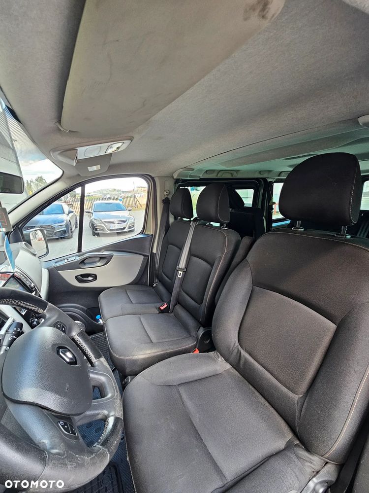 Renault Trafic Grand 1.6 dCi - 10