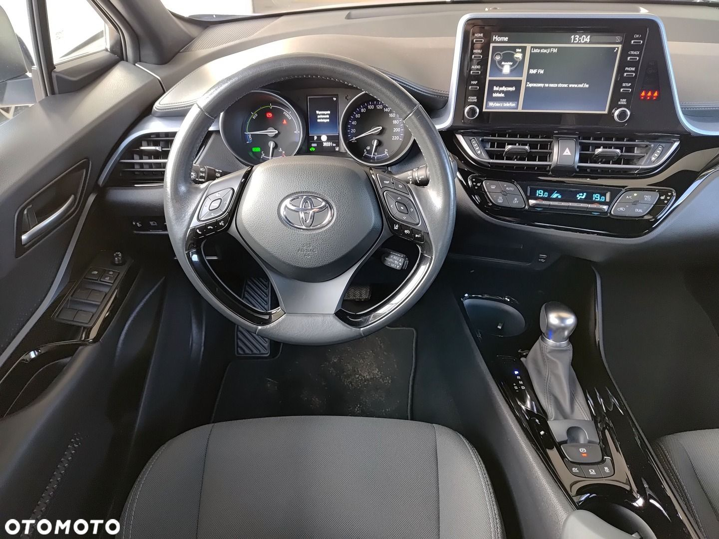 Toyota C-HR - 12
