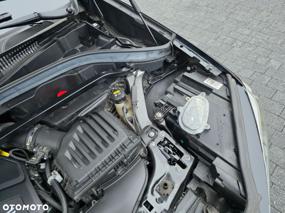 BMW X1 sDrive20i GPF xLine - 25