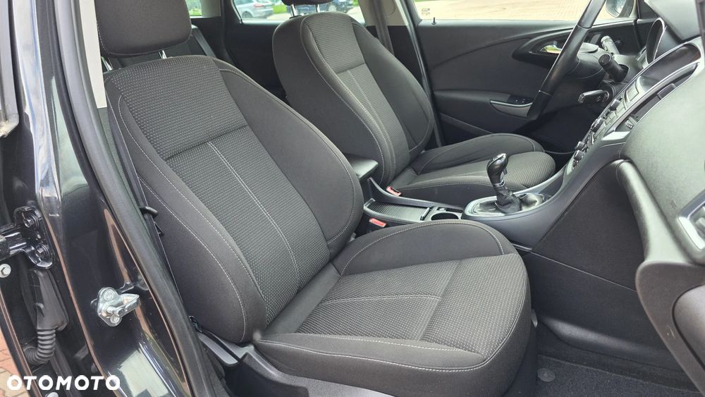 Opel Astra 1.6 CDTI Cosmo - 18