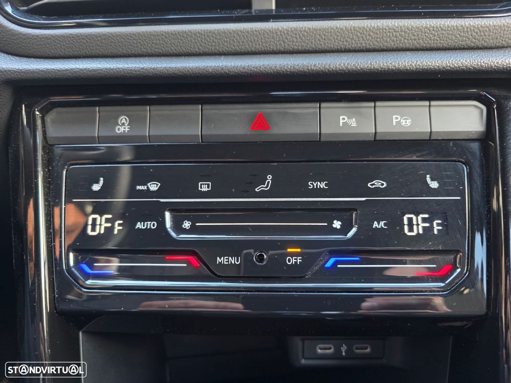 VW T-Roc 1.0 TSI Black Style - 16