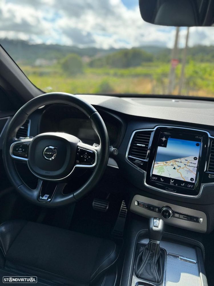 Volvo XC 90 2.0 D4 R-Design - 32