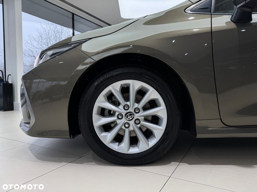 Toyota Corolla 1.8 Hybrid Comfort - 18