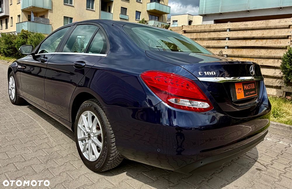 Mercedes-Benz Klasa C 180 7G-TRONIC - 3