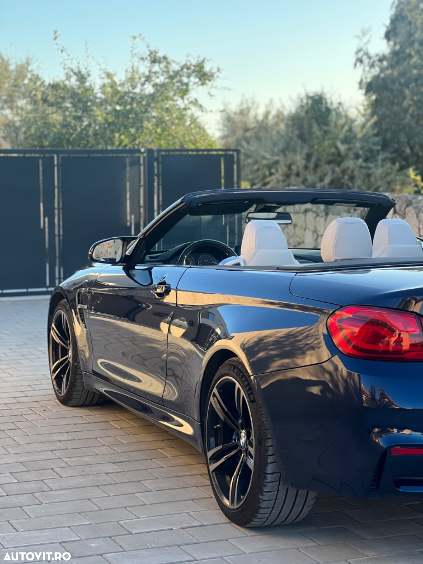 BMW M4 Cabrio DKG - 15