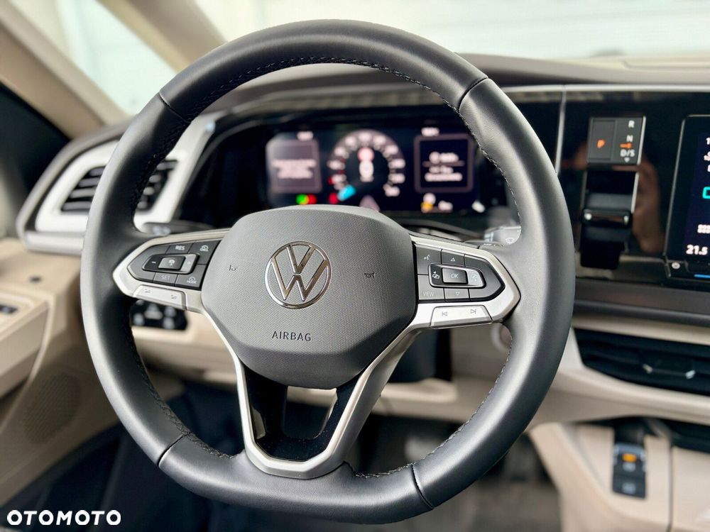 Volkswagen Multivan - 27