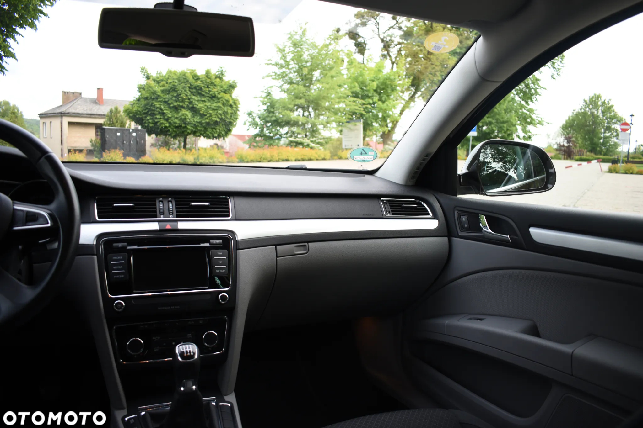 Skoda Superb 2.0 TDI Elegance - 39