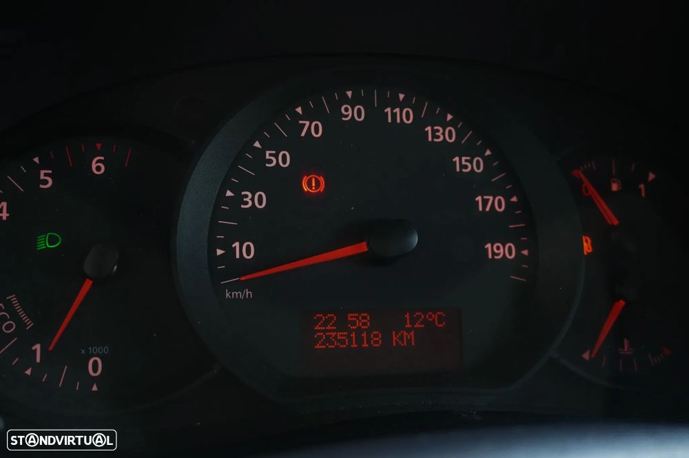 Renault Kangoo MAXI 1.5 DCI 2L ISOTÈRMCA IVA DEDUTIVEL - 23