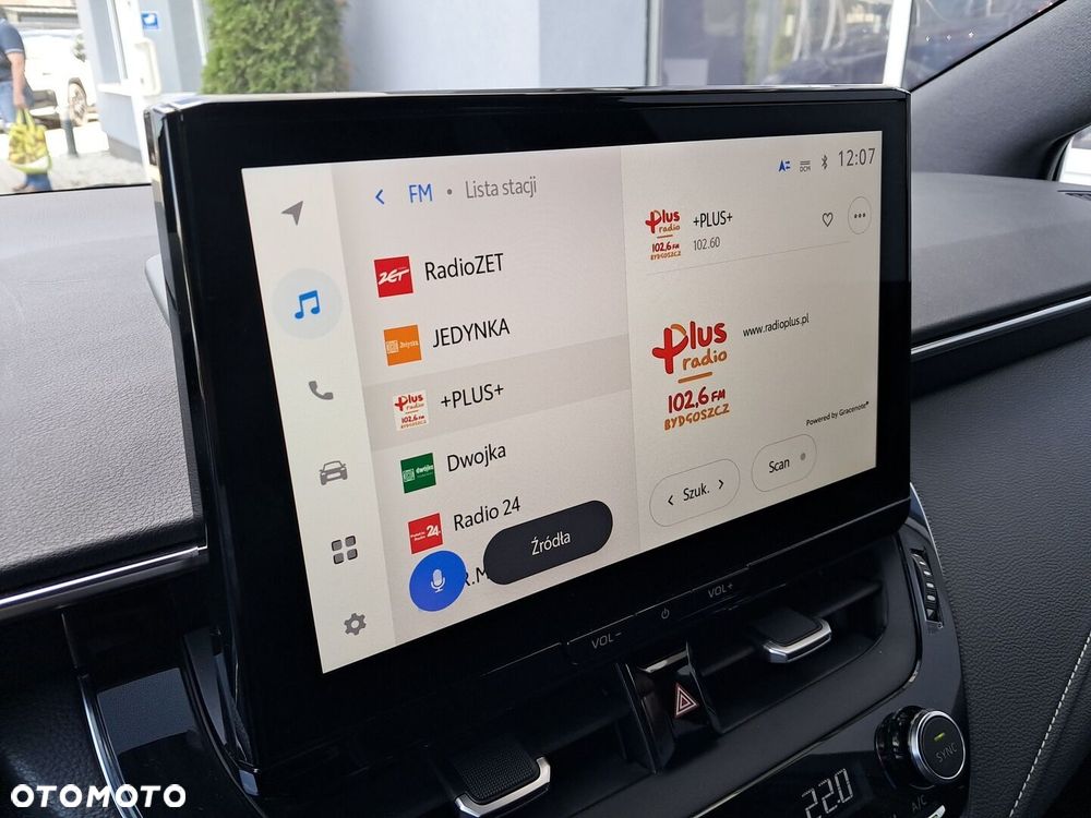 Toyota Corolla 1.8 Hybrid Style - 21