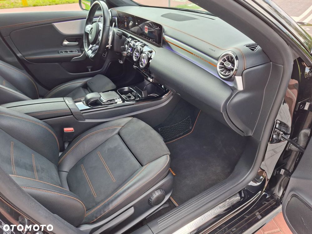 Mercedes-Benz CLA 220 7G-DCT Edition 1 - 12