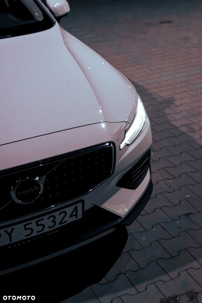 Volvo V60 D4 AWD Momentum Pro - 10