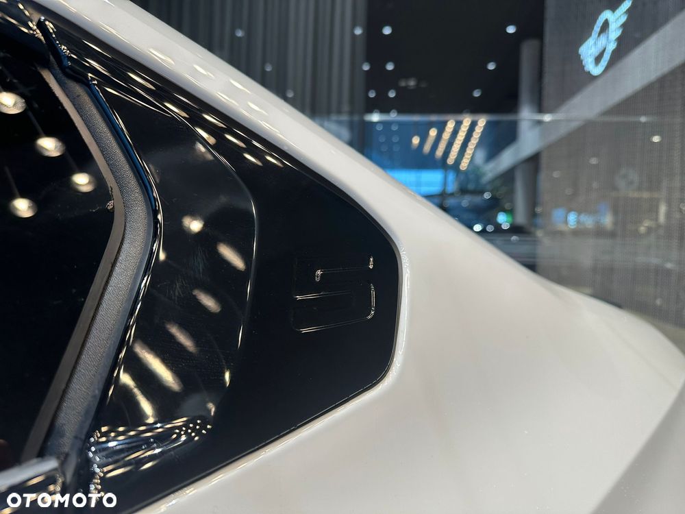 BMW Seria 5 520d mHEV M Sport - 13