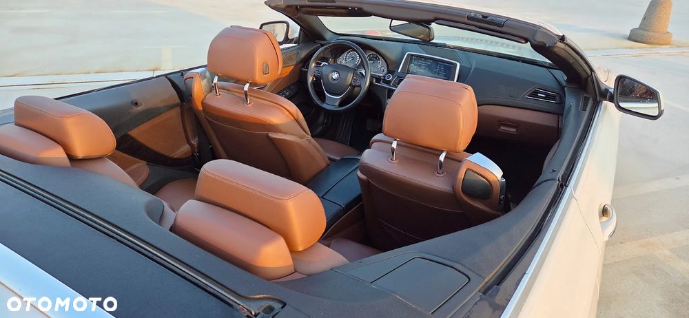 BMW Seria 6 650i - 22