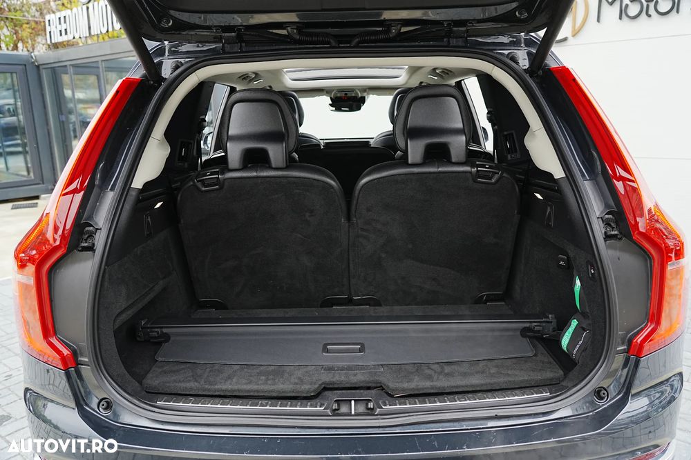 Volvo XC 90 T8 AWD Recharge Geartronic Inscription Expression - 27