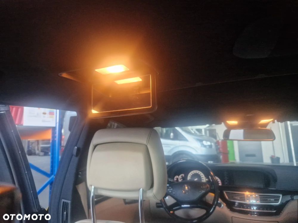 Mercedes-Benz Klasa S 350 BlueTEC L 4-Matic - 16