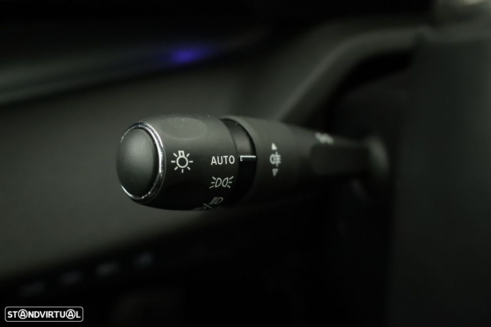 Peugeot 408 1.6 Hybrid GT e-EAT8 - 16