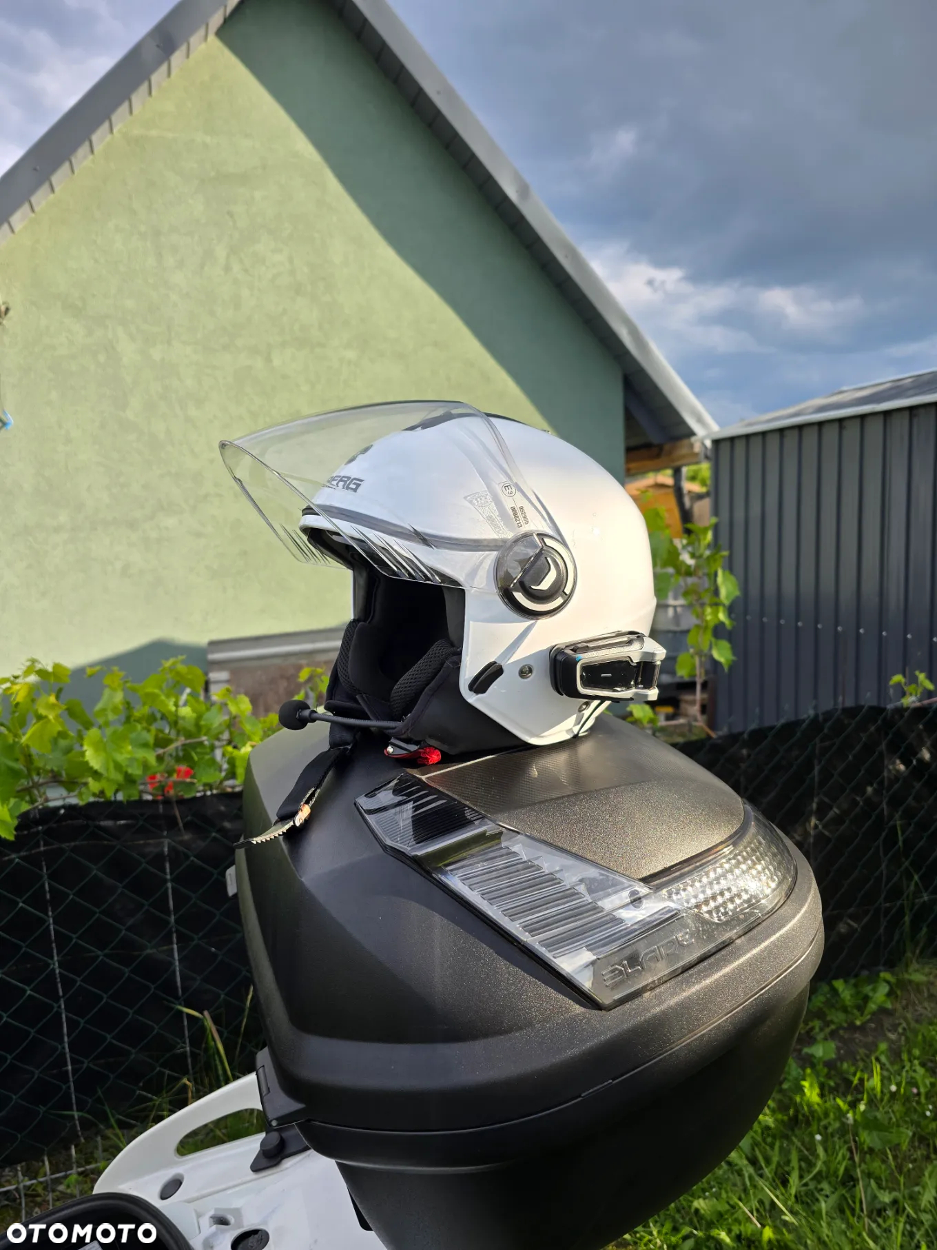 Suzuki Burgman - 11