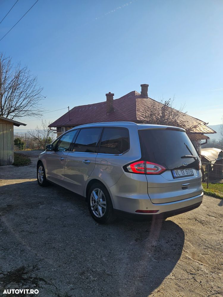 Ford Galaxy 2.0 TDCi Powershift Titanium - 3