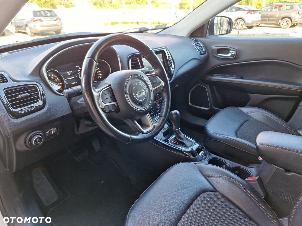 Jeep Compass 1.4 TMair Limited 4WD S&S - 9