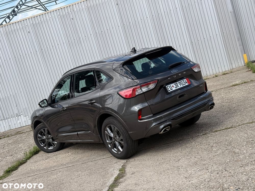 Ford Kuga 2.5 Duratec PHEV ST-LINE X - 22