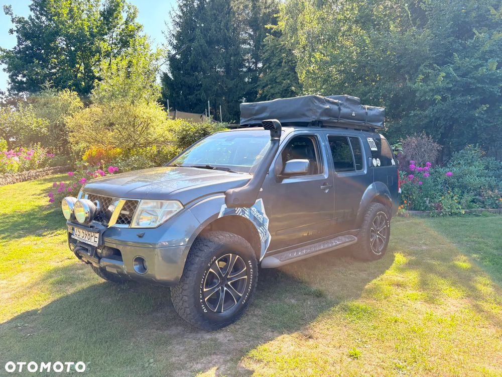 Nissan Pathfinder 2.5 DCi Elegance + - 6