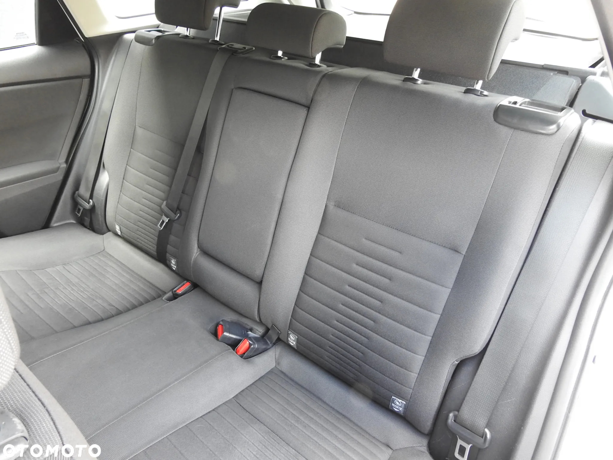 Toyota Auris 1.8 VVT-i Hybrid Automatik Comfort - 7