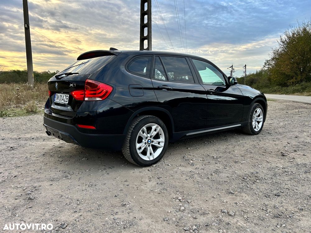 BMW X1 xDrive18d Sport Line - 2
