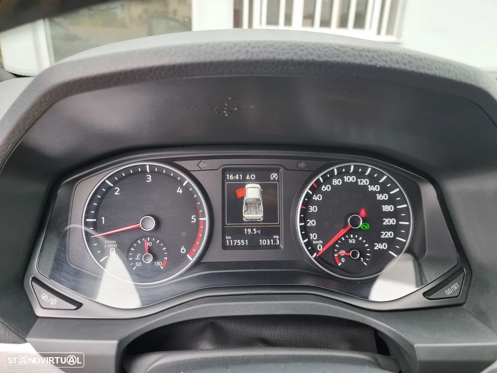 VW Amarok 3.0 TDI CD Aventura.4x4 - 16