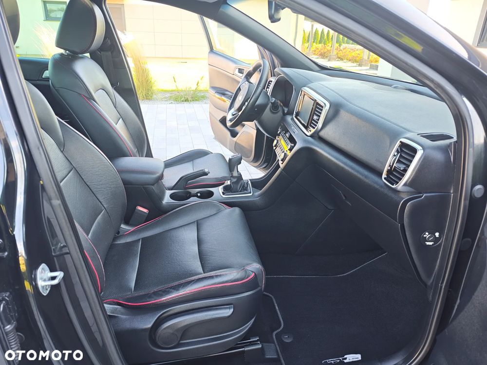 Kia Sportage - 25
