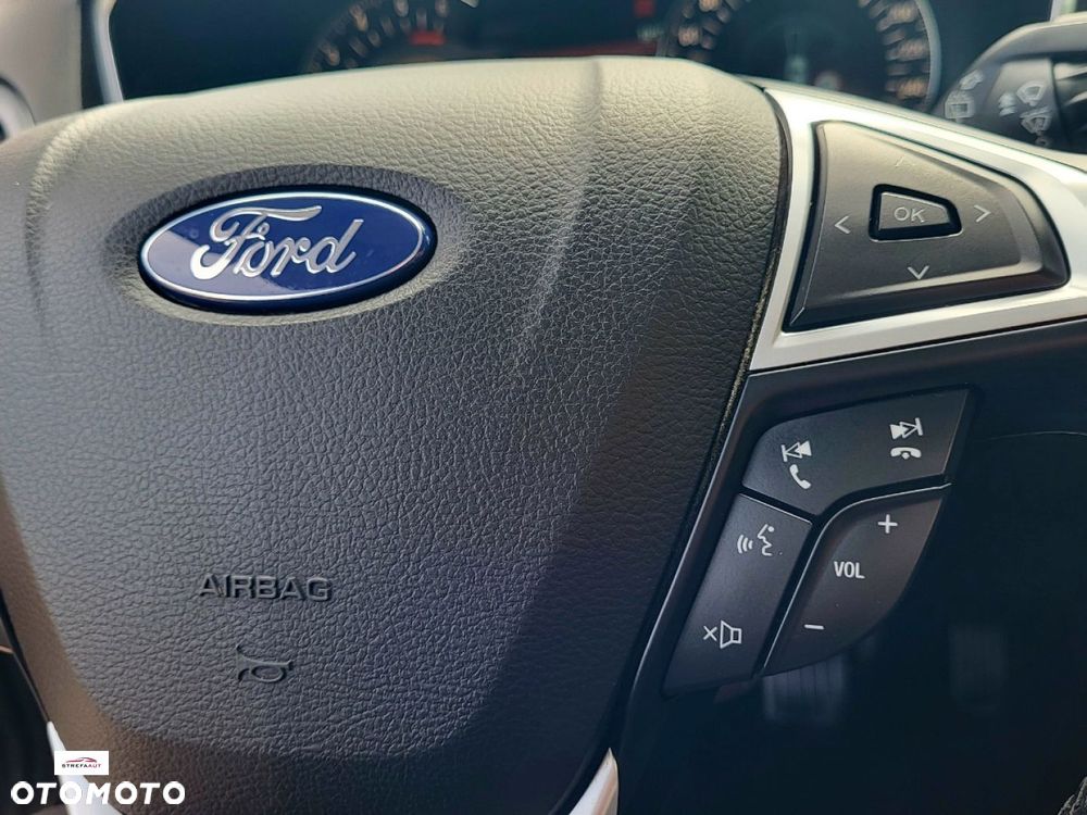 Ford Mondeo - 23