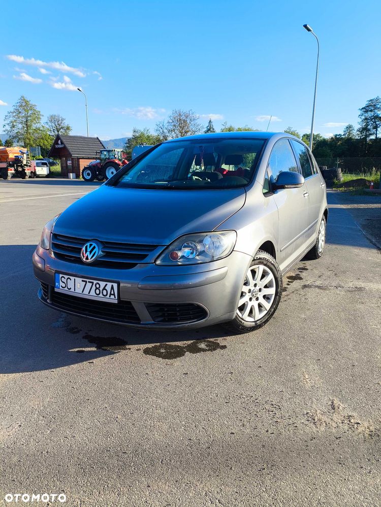 Volkswagen Golf Plus - 1