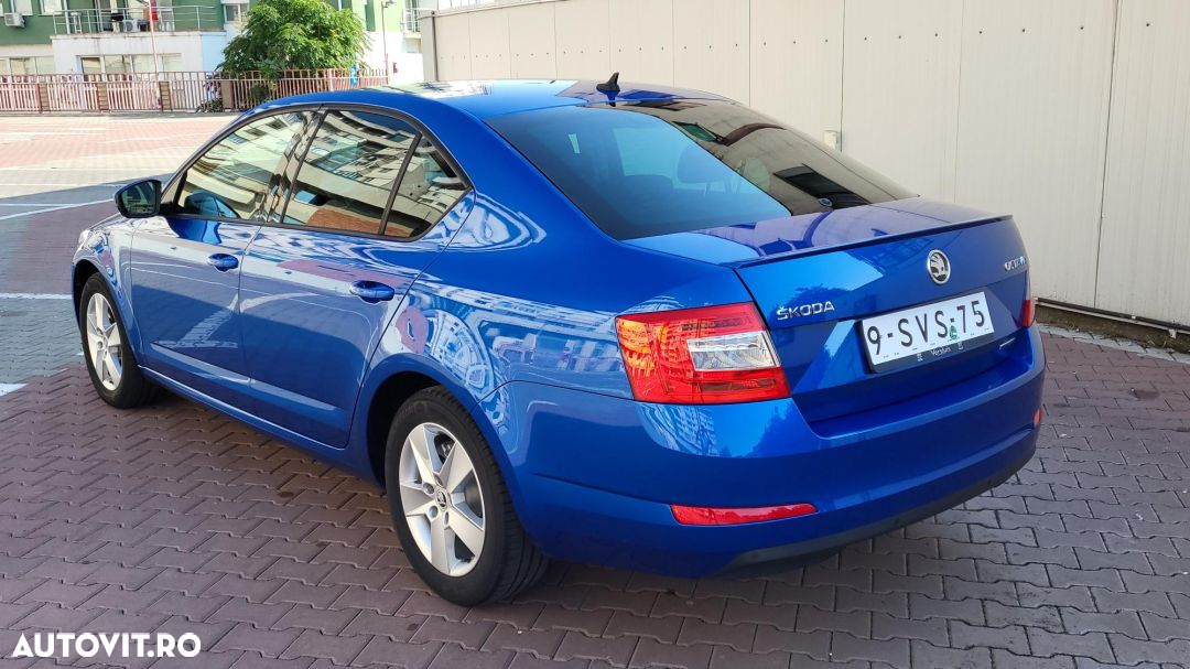 Skoda Octavia 1.6 TDI GREENLINE - 5