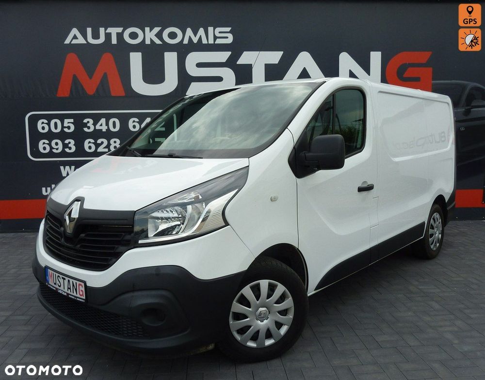 Renault Trafic - 1