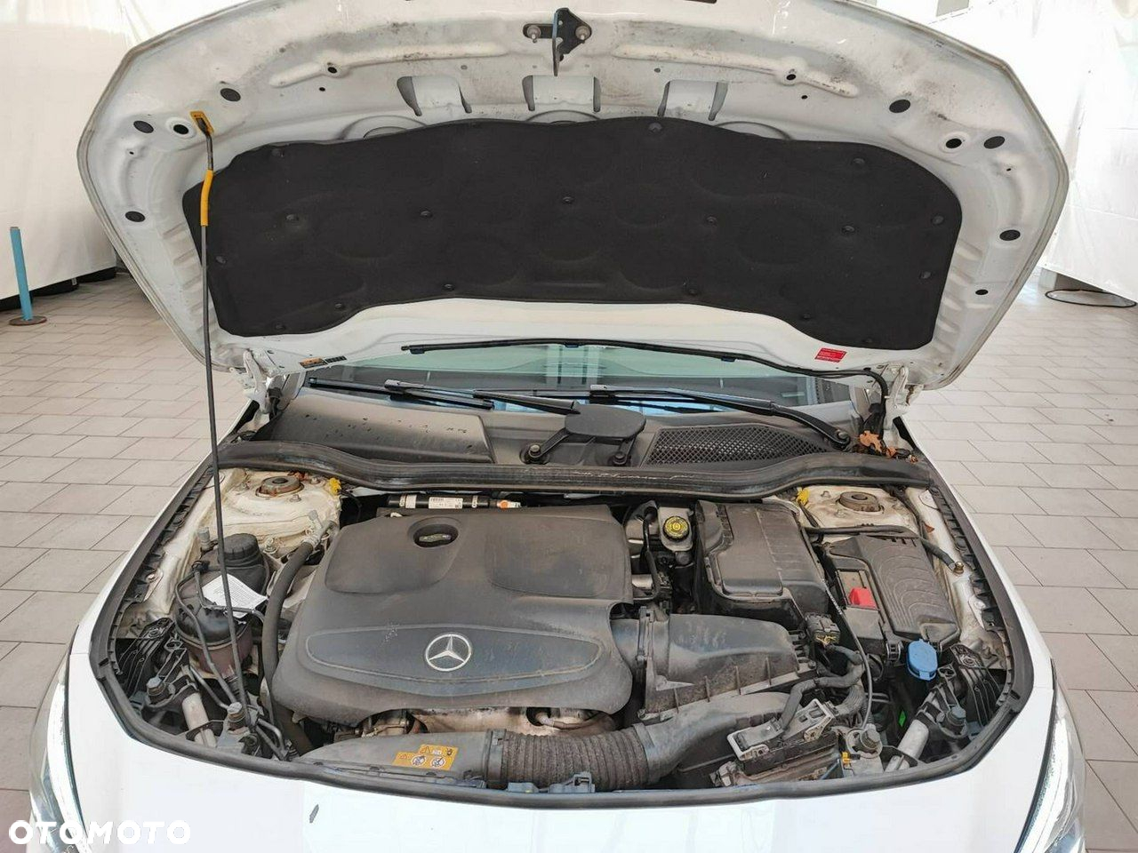 Mercedes-Benz CLA 200 AMG Line - 14
