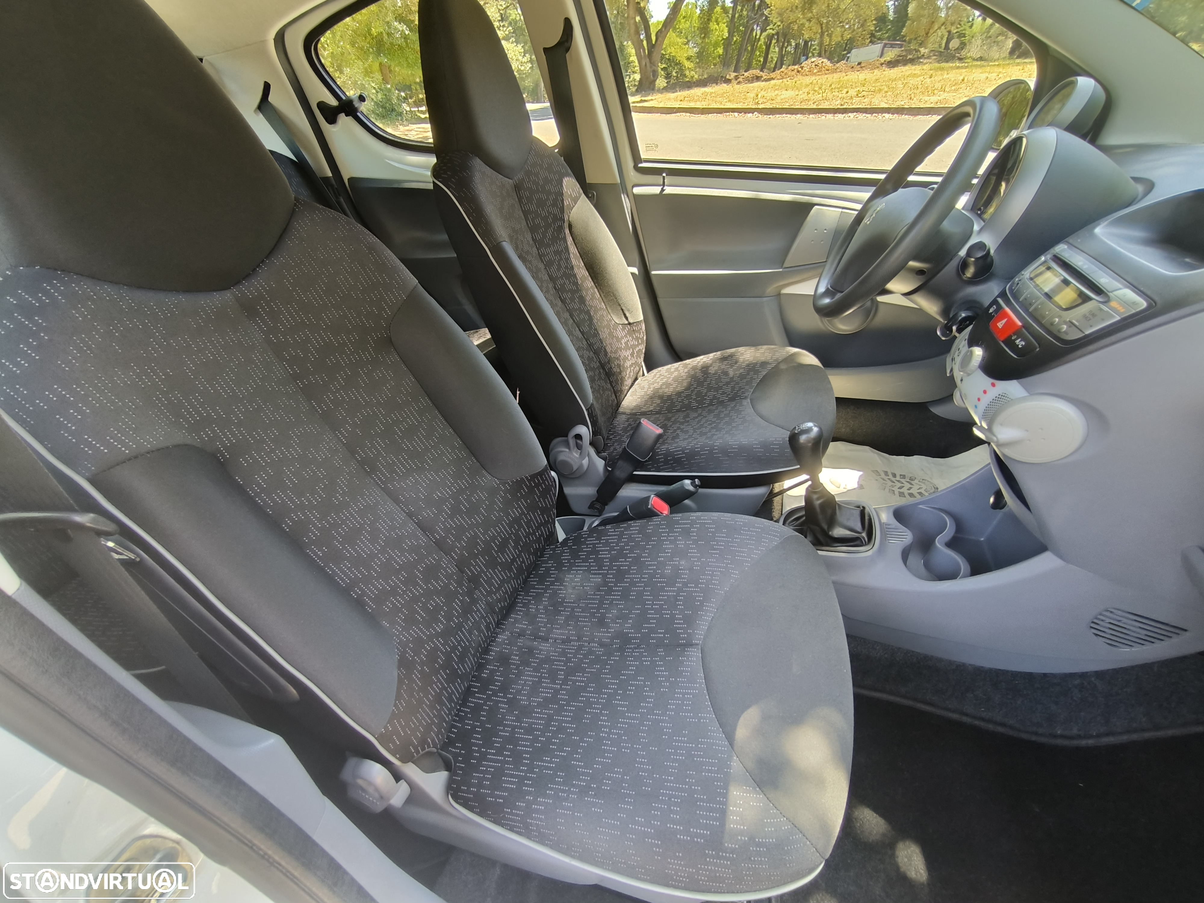 Peugeot 107 1.0 Active - 10