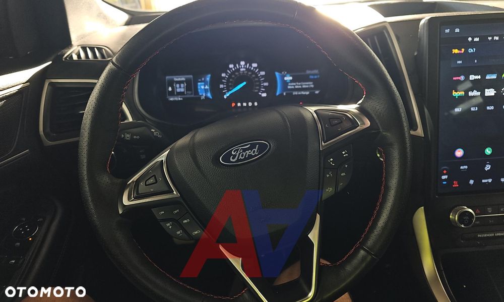 Ford Edge - 10