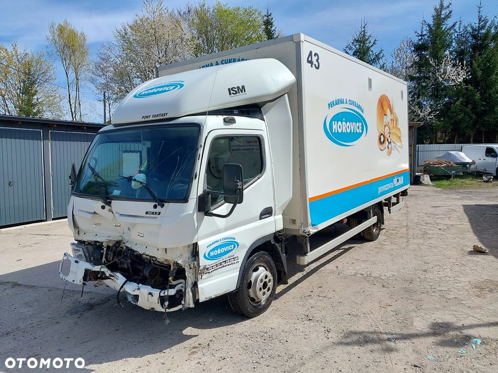 Mitsubishi Fuso Canter - 2