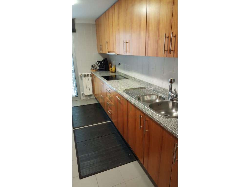 Moradia T3 com piscina interior para venda em Vila Nova de Cerveira. - Grande imagem: 5/21