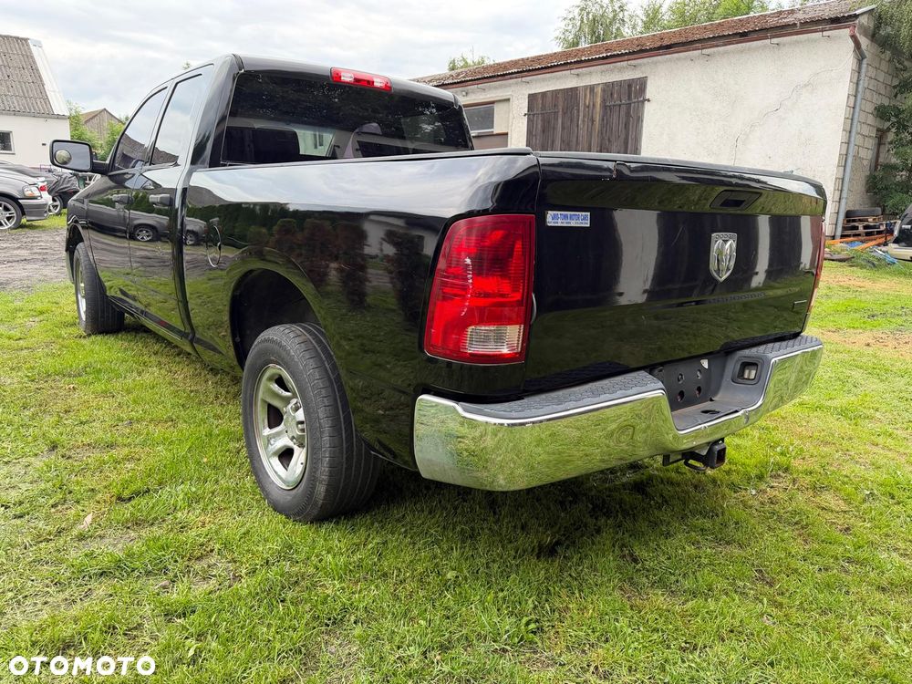 Dodge RAM - 6