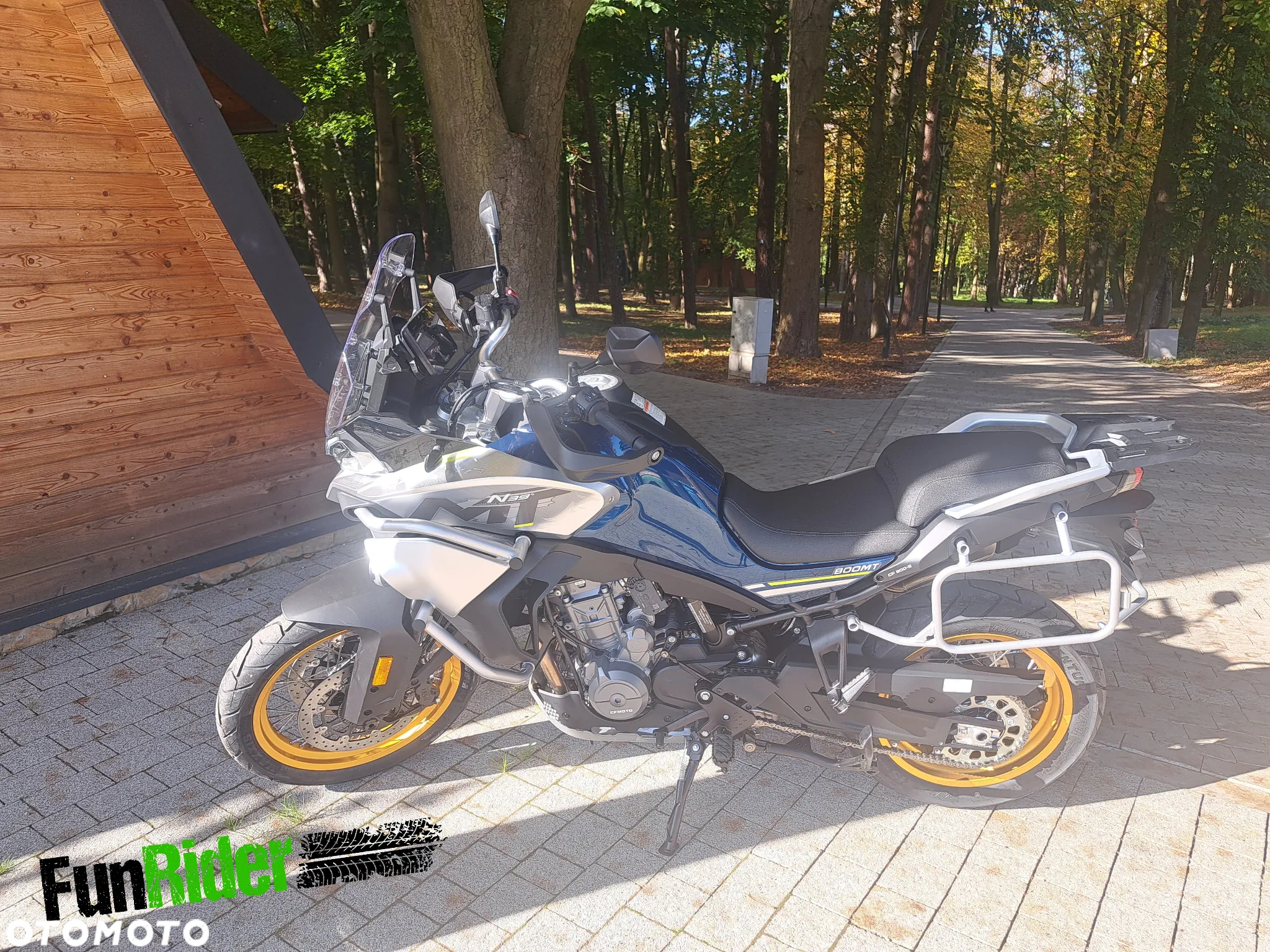 CFMoto MT - 3